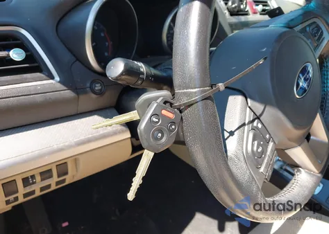 2017 Subaru Outback 2.5I Premium из США, поврежденный, VIN 4S4BSACC7H3248993